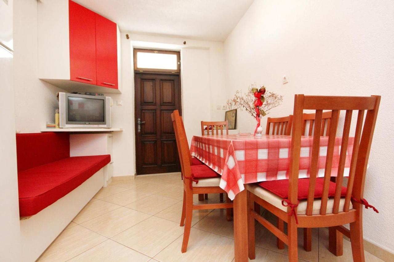 Apartments By The Sea Sevid, Trogir - 9468 Dış mekan fotoğraf